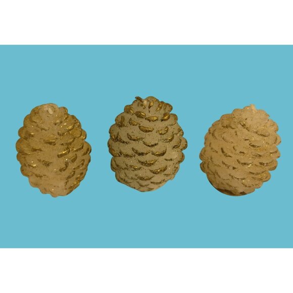 Pine Cone Shaped Candles White Gold Vintage 1960 Lot 3 Holiday Centerpiece Craft - Picture 1 of 7